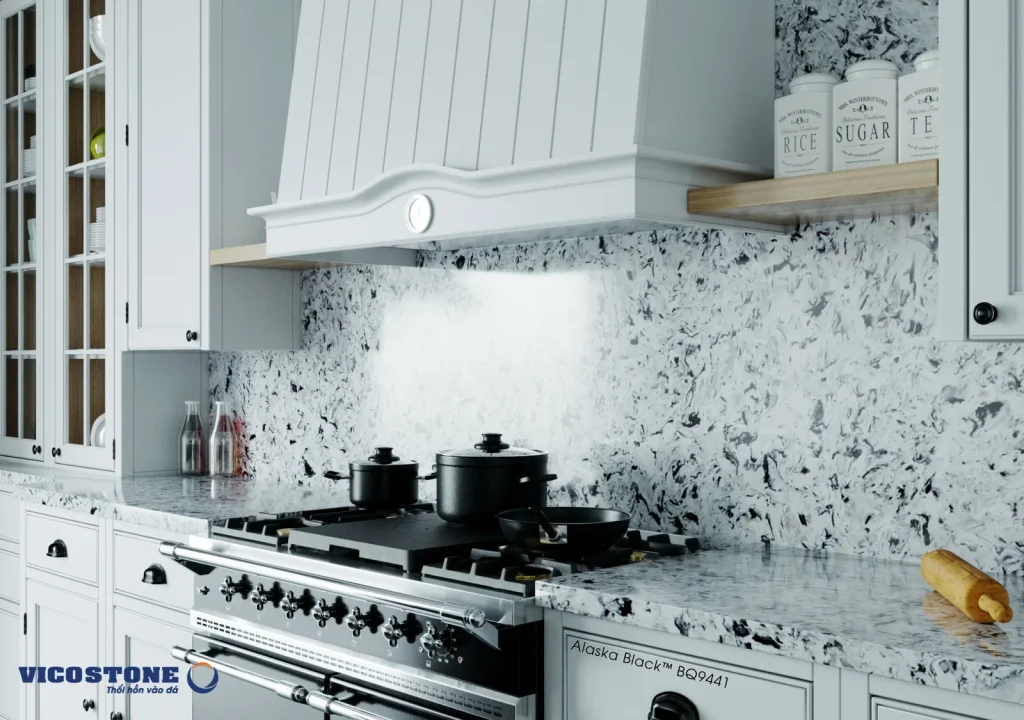 Bề mặt Alaska Black BQ9441 trong không gian minh họa