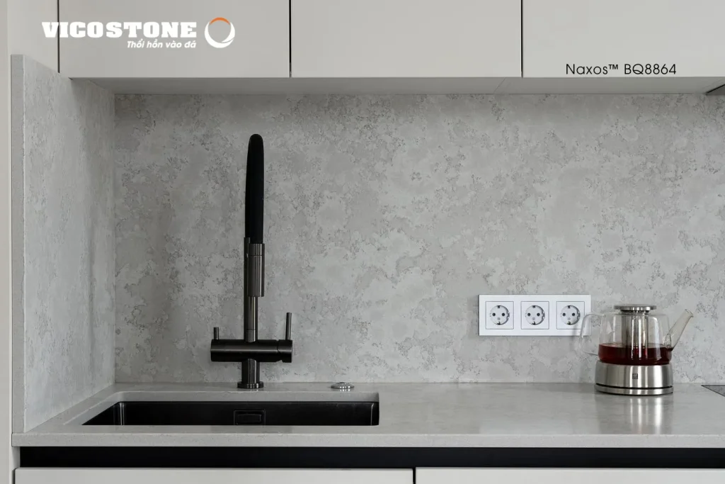 Bề mặt Naxos BQ8864 trong không gian minh họa