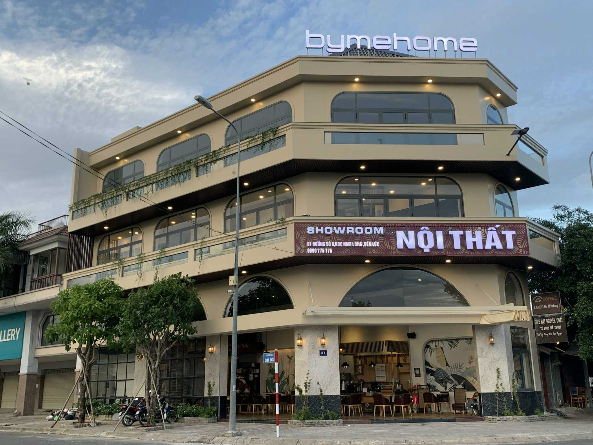 Showroom nội thất Bymehome